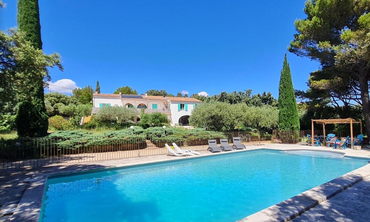 Отель Domaine Colibri En Provence Pujaut Экстерьер фото